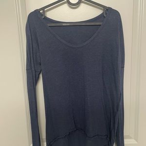 Lululemon scoop neck long sleeve shirt